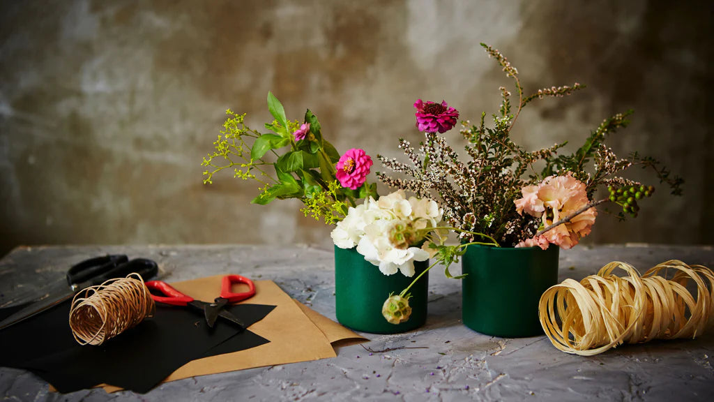 How to arrange your cut flowers and make the last as long as possible by Make Their Day florist