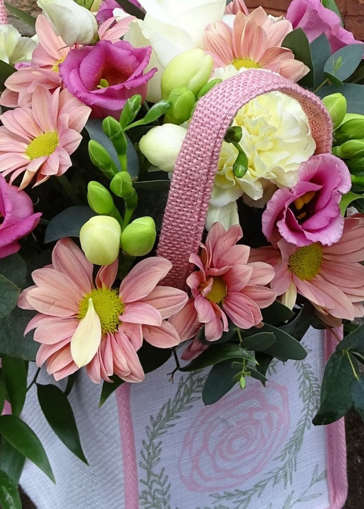 Mahalo Floral Gift Bag - Make Their Day Florist
