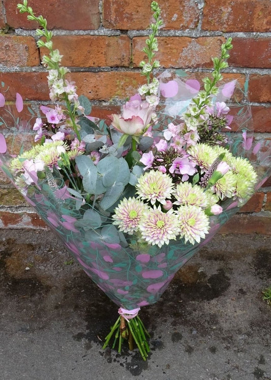 Pearl Hand Tied Bouquet - Make Their Day Florist