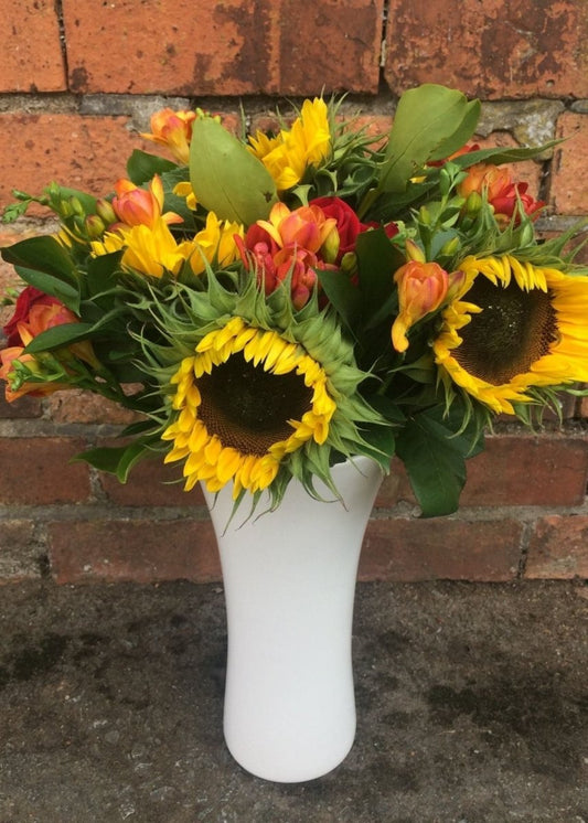 Tango Birthday Flower Vase - Make Their Day Florist